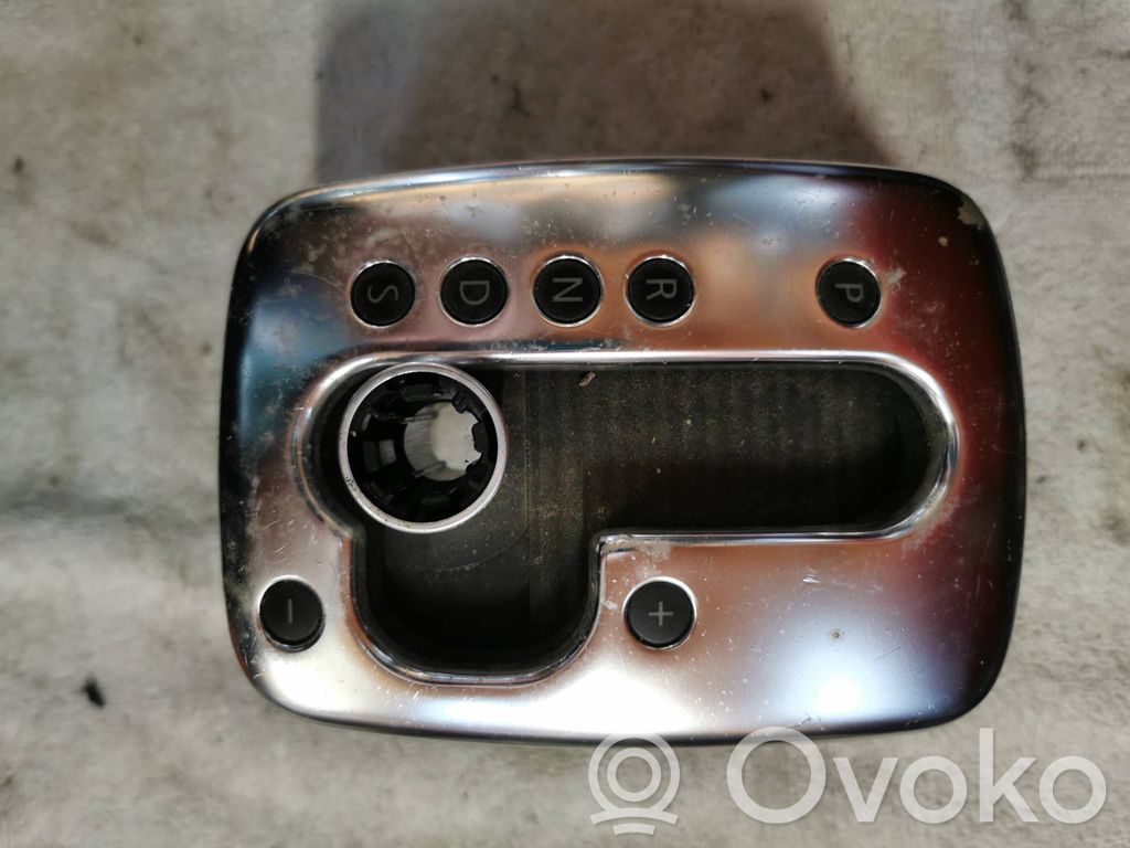 Selector de cambios   8P17131113Q7,8P1713111,200470938