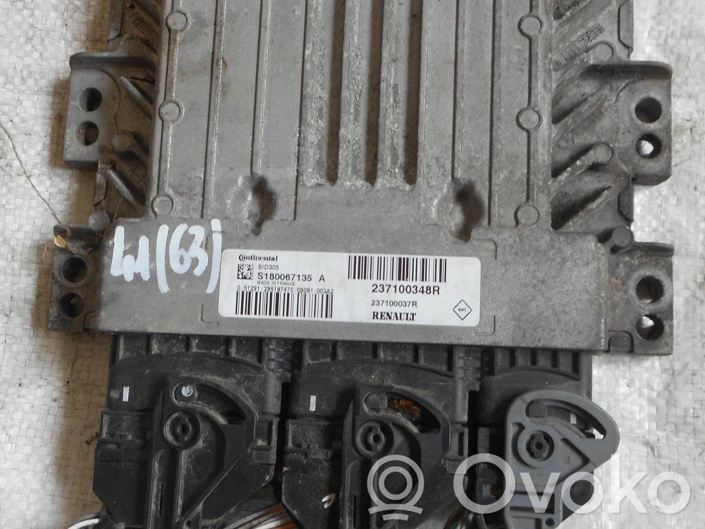 Renault Megane III Engine control unit/module 