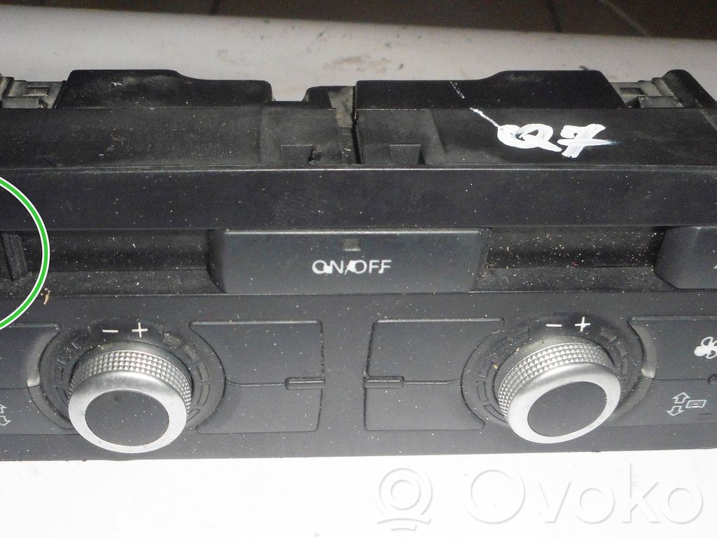 Audi Q7 4L Climate control unit 