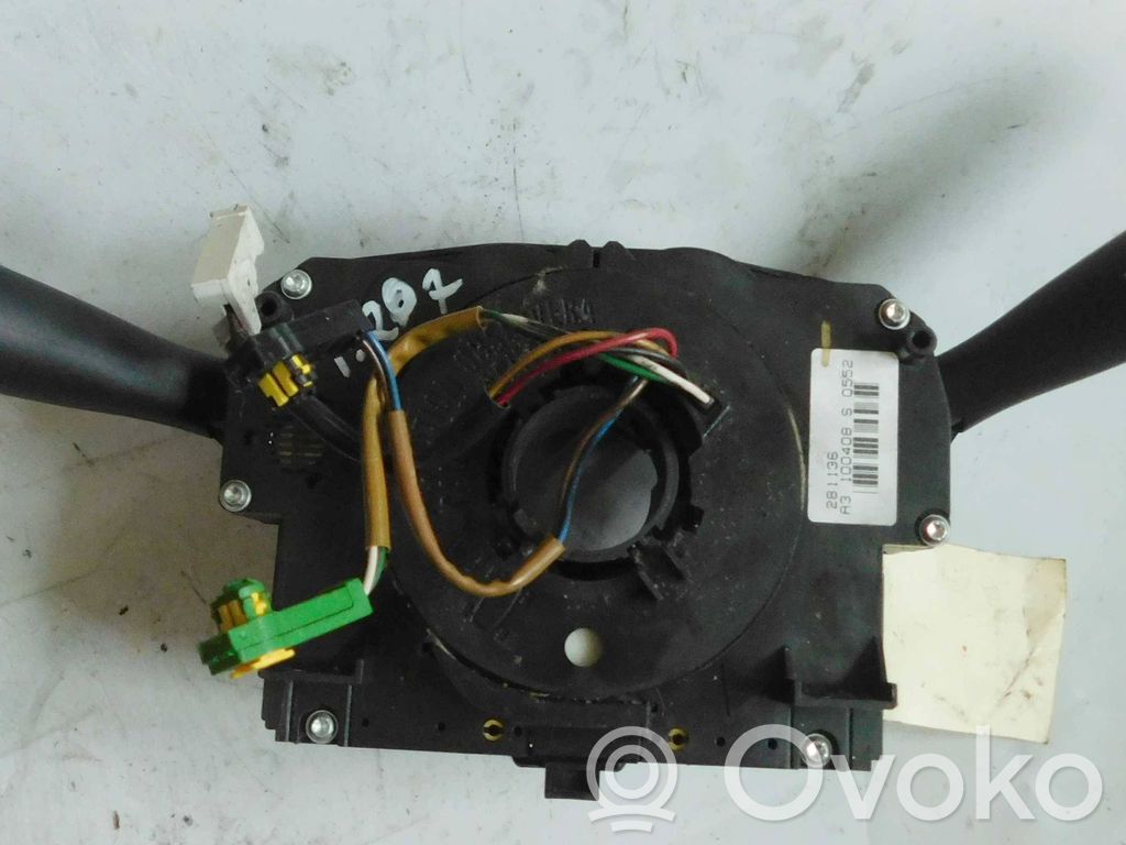 Peugeot 207 Wiper turn signal indicator stalk/switch 