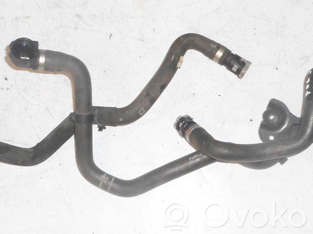 Ford Focus Pompe de circulation d'eau 