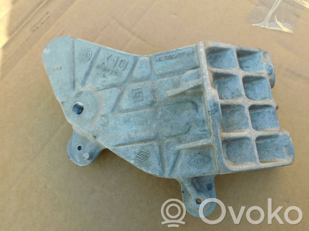 Renault Zoe Gearbox mounting bracket 