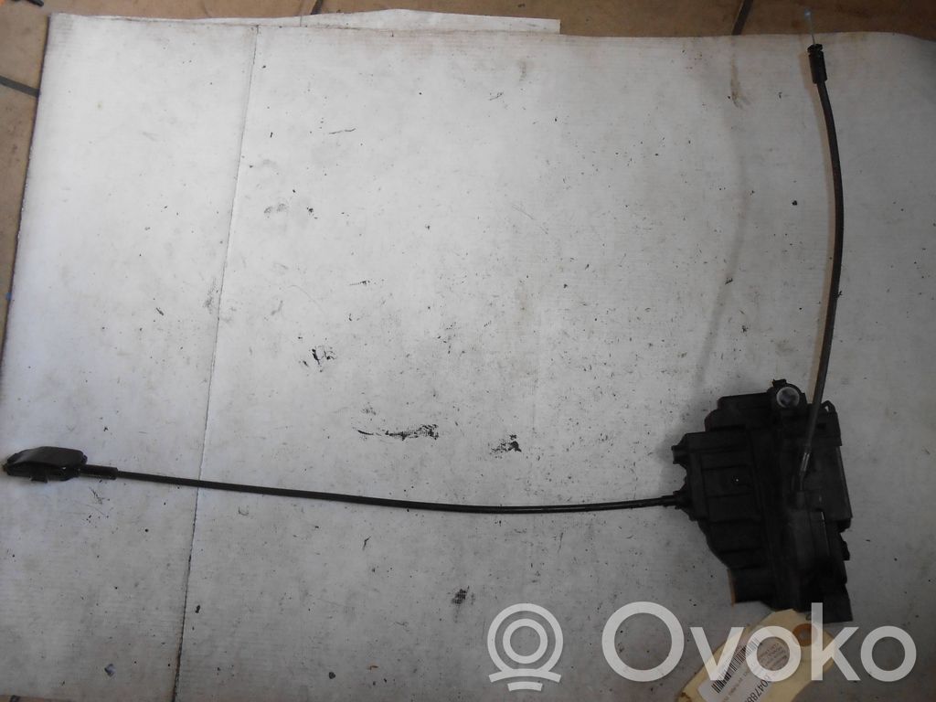 Renault Clio III Etuoven lukko 