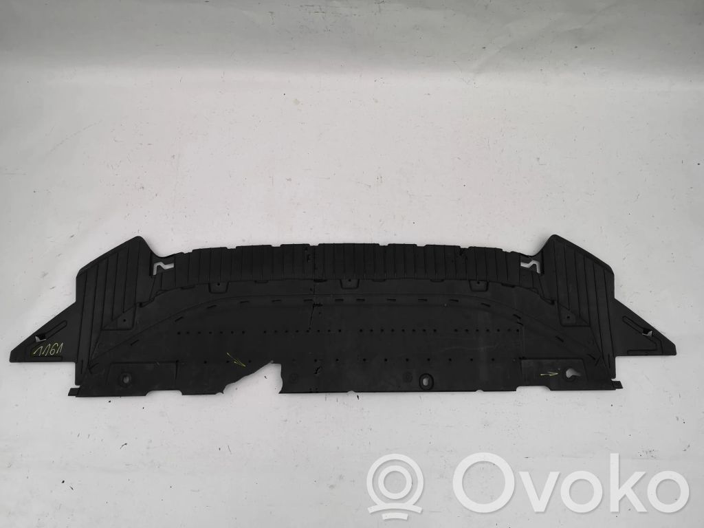 Audi A6 C7 Variklio dugno apsauga 