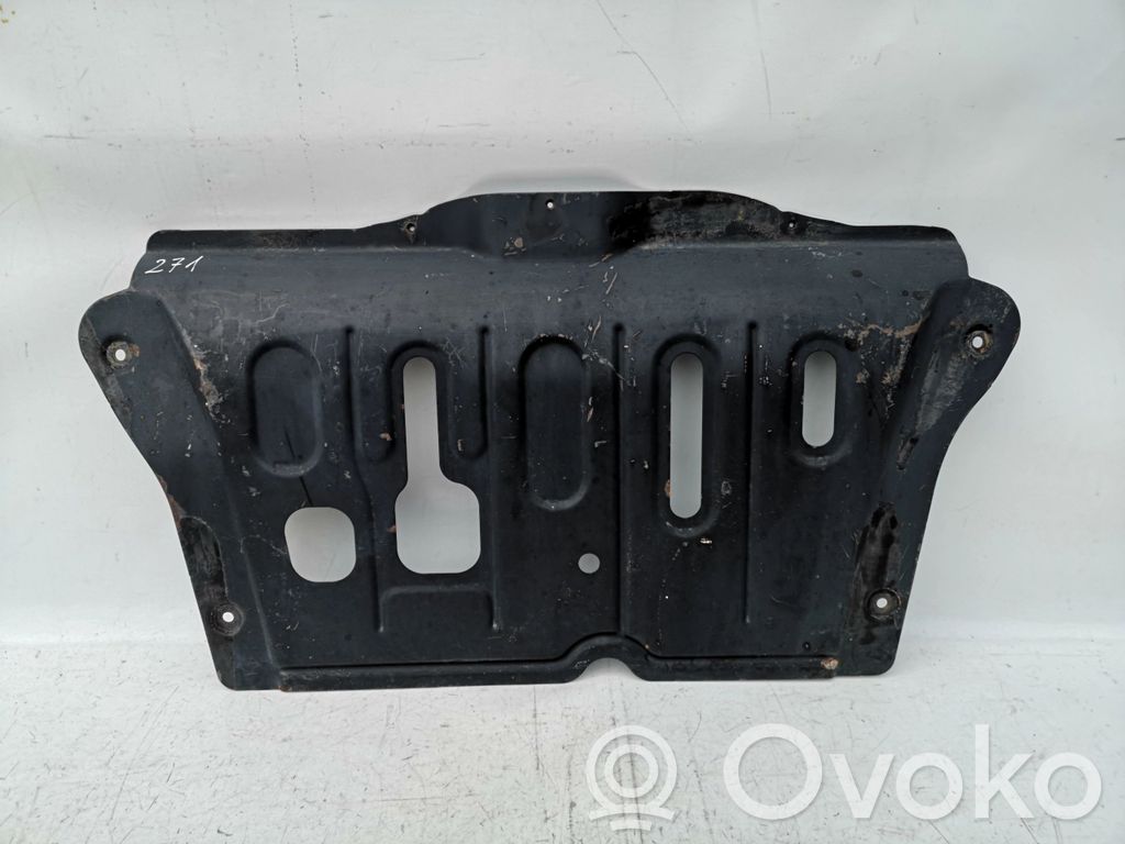 Dacia Duster Engine splash shield/under tray 
