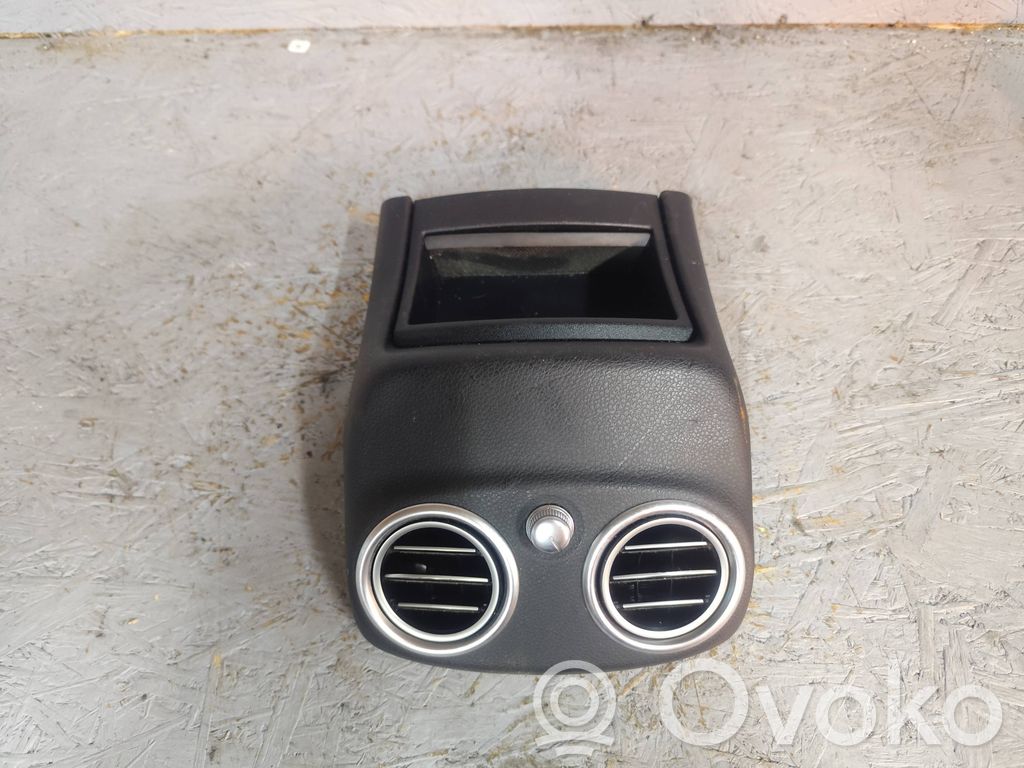 Mercedes-Benz C W205 Griglia di ventilazione posteriore 