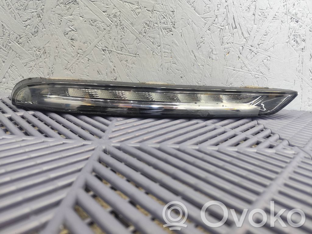 Porsche Macan (95B) Etusumuvalo 