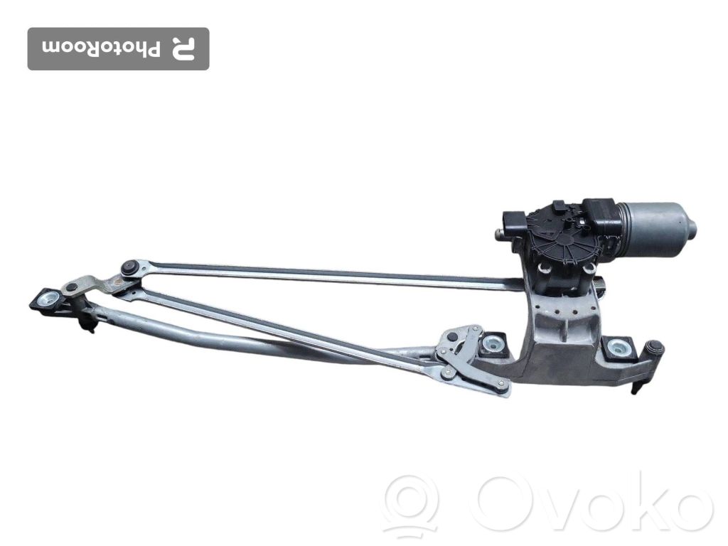 Ford Focus C-MAX Front wiper linkage and motor 