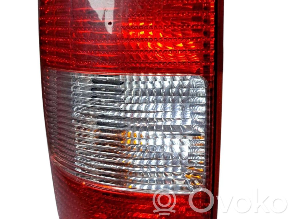 Volkswagen Caddy Lampa tylna 