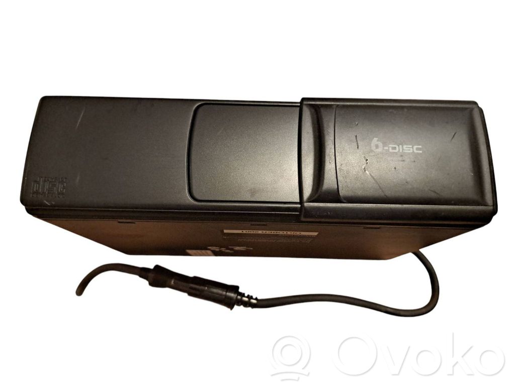Audi A6 S6 C5 4B CD/DVD keitiklis 