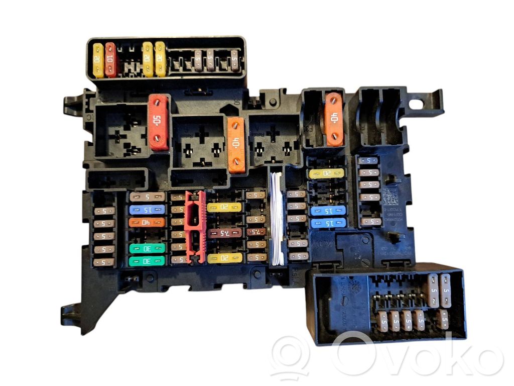 BMW i3 Fuse box set 