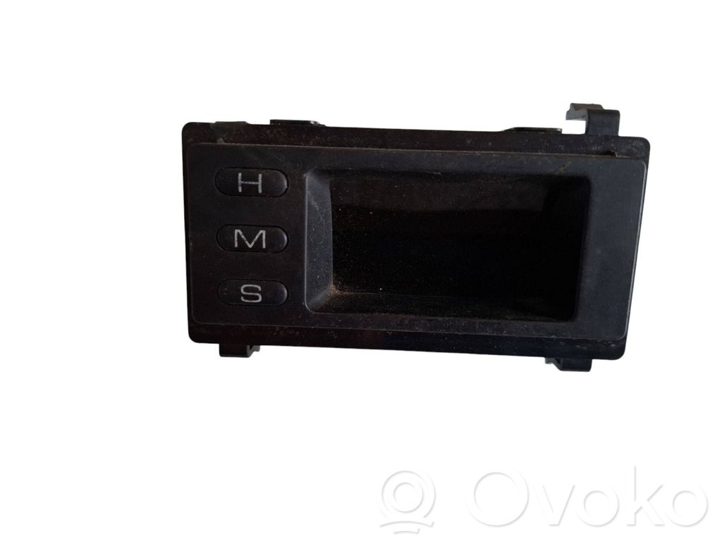 Opel Monterey Clock 