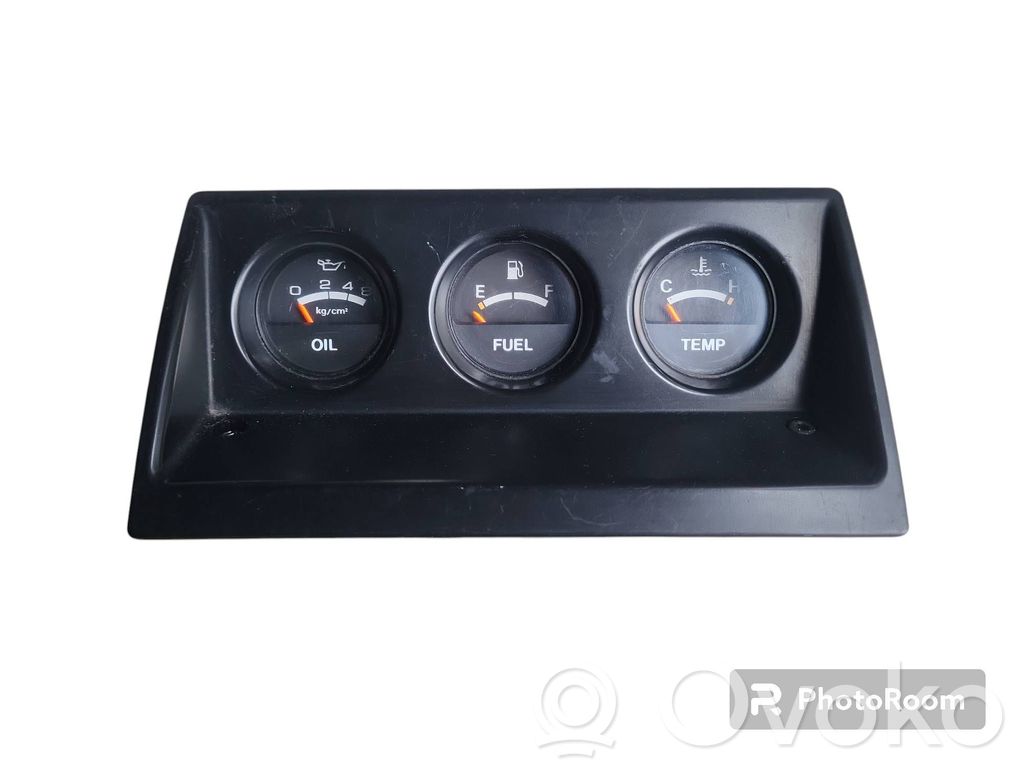 Isuzu Trooper Monitor/display/piccolo schermo 