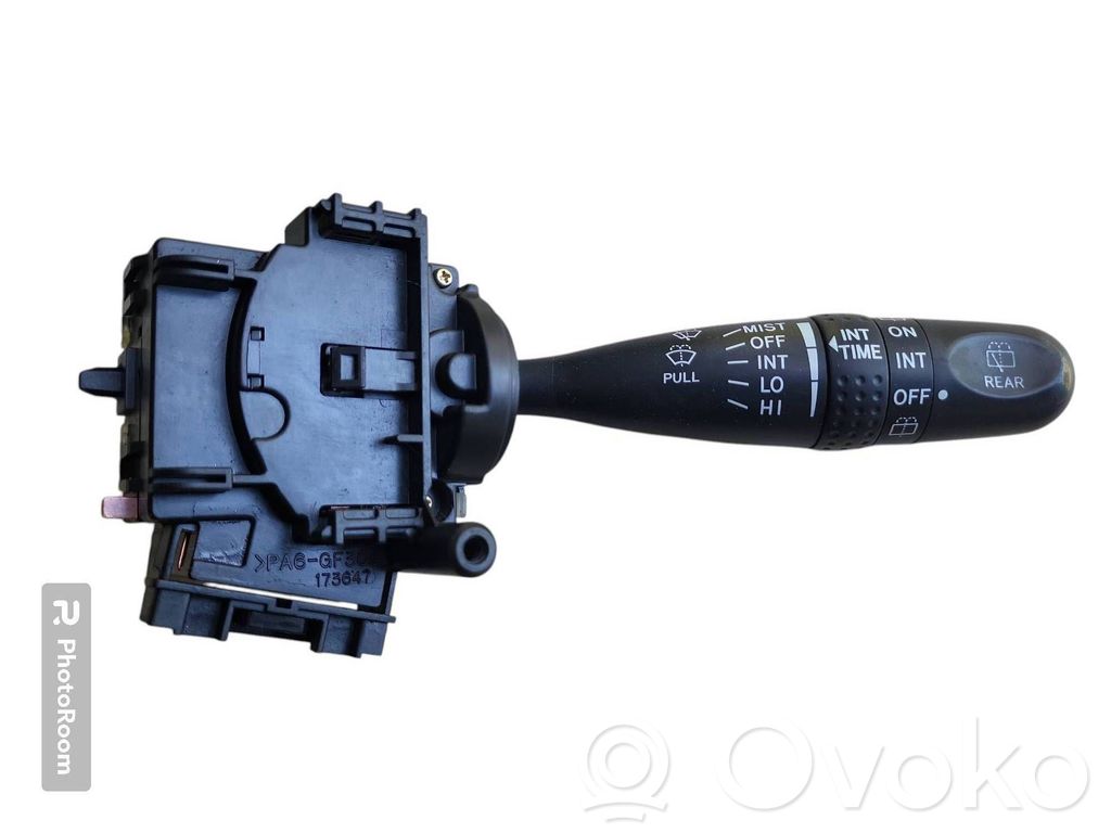 Toyota RAV 4 (XA20) Wiper control stalk 