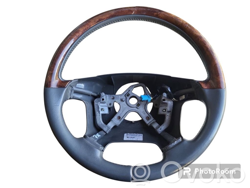 Ohjauspyörä   8674582,8666631