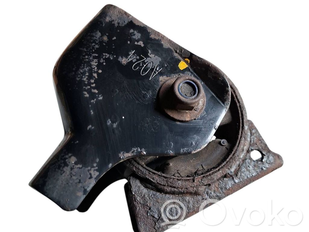 Mitsubishi Outlander Engine mount bracket 