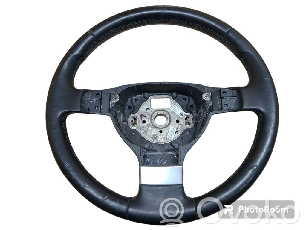 Volkswagen Touran I Steering wheel 
