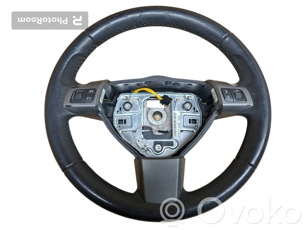 Opel Zafira B Ohjauspyörä 