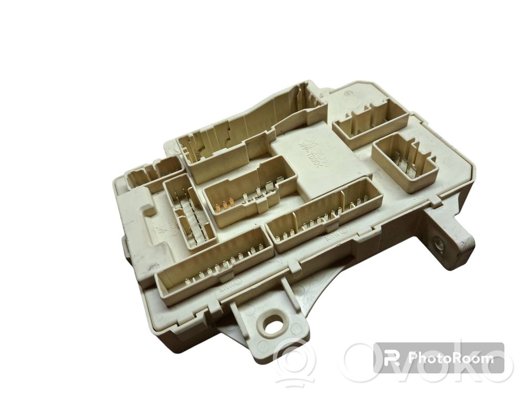 KIA Ceed Fuse module 