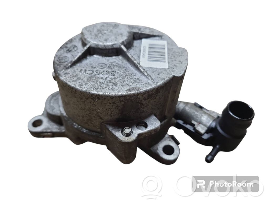 Nissan Qashqai Pompa podciśnienia / Vacum 