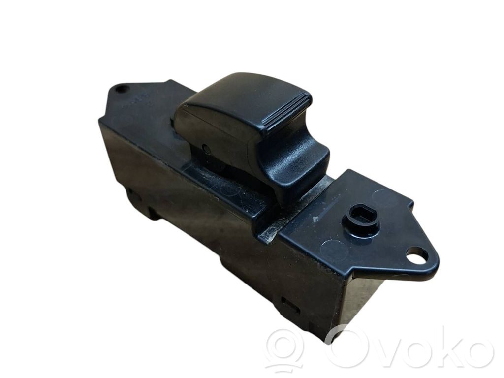 Mitsubishi Outlander Electric window control switch 