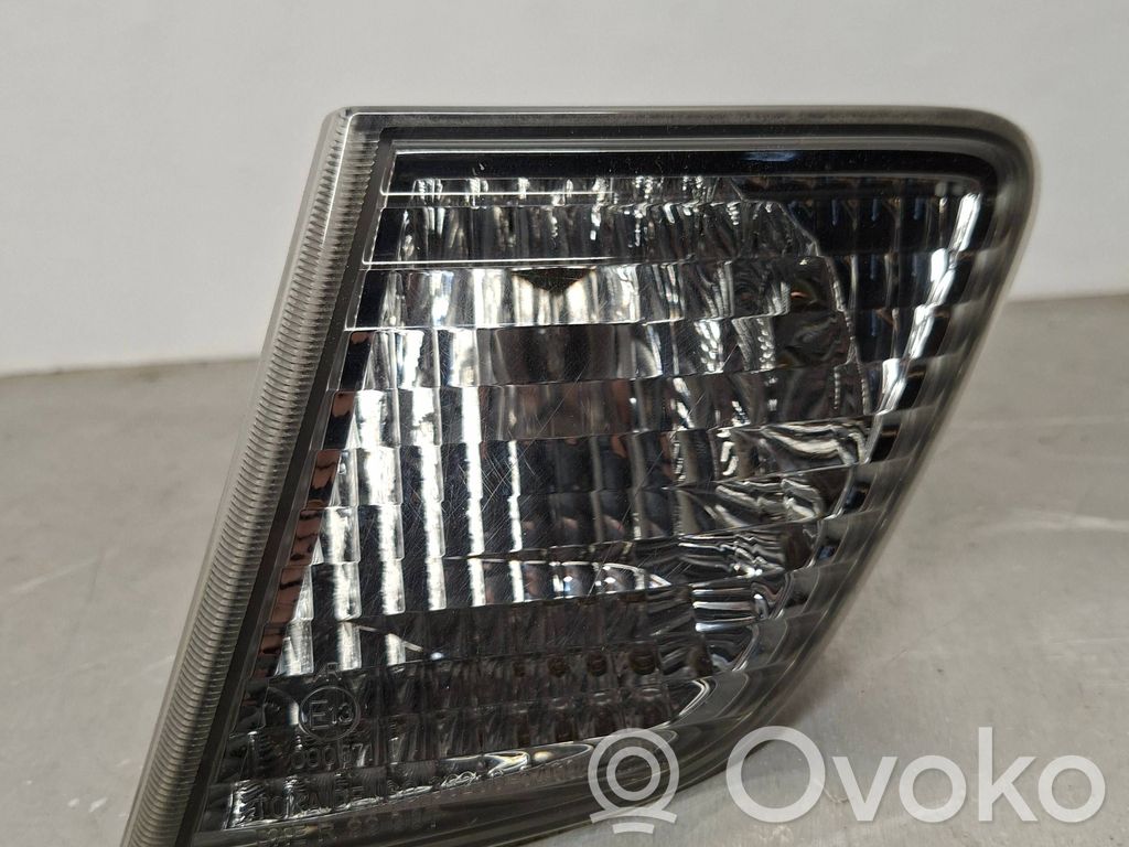 Suzuki Liana Reverse light 