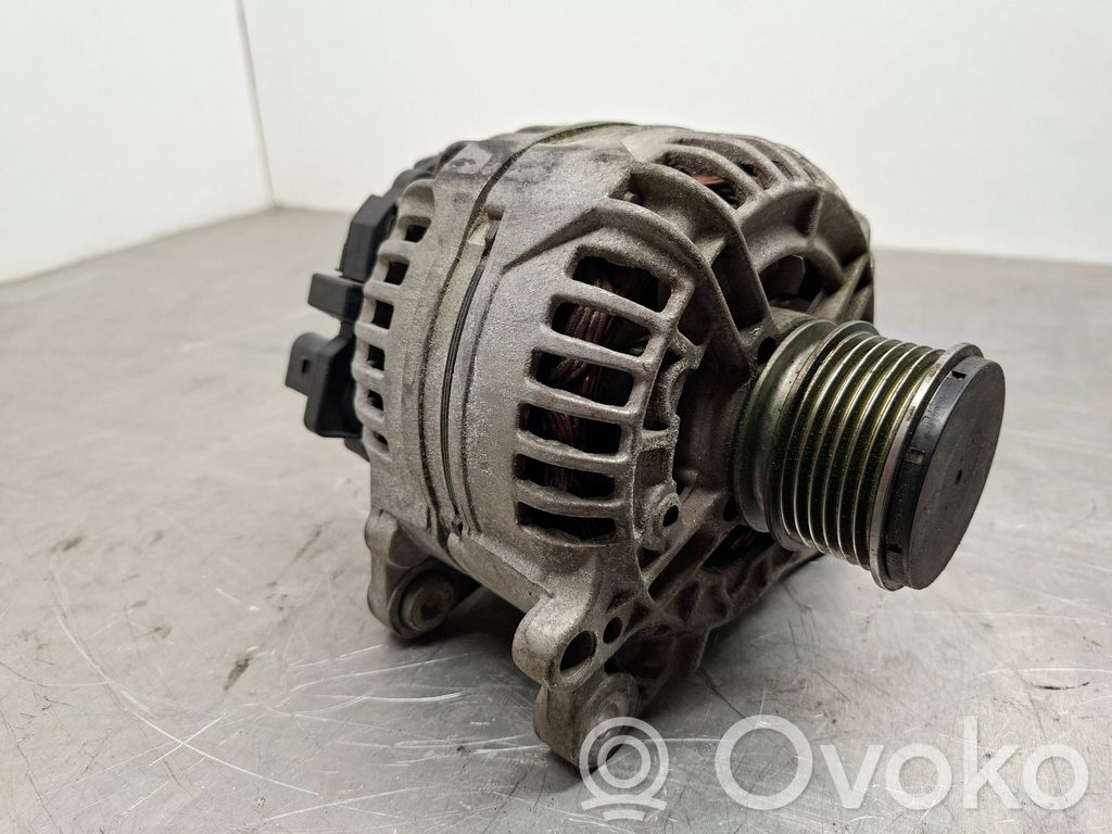 Volkswagen Golf VI Alternator 