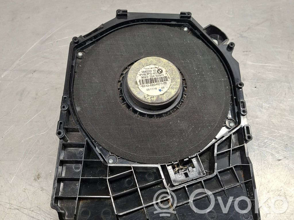 BMW 1 E81 E87 Altavoz subwoofer 