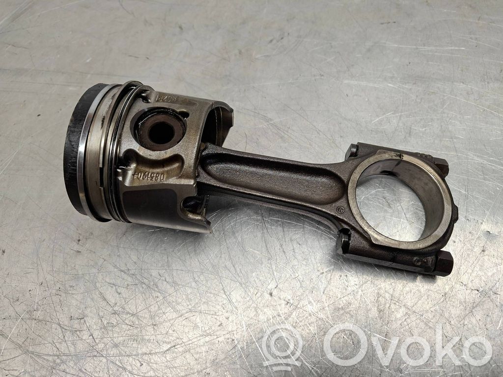 Piston avec bielle   085190