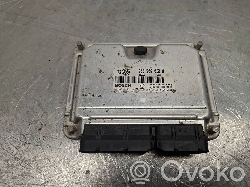 Volkswagen Golf IV Engine control unit/module 