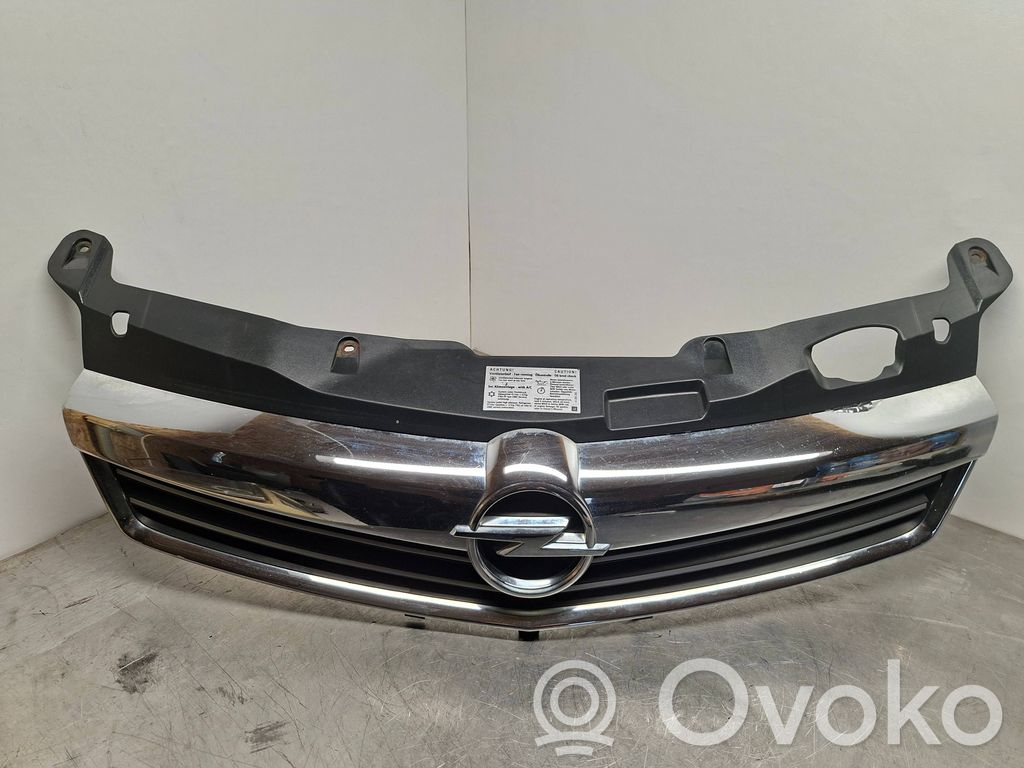 Opel Astra H Atrapa chłodnicy / Grill 