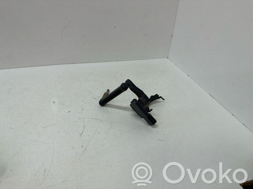 Audi A6 S6 C8 4K Air suspension front height level sensor 