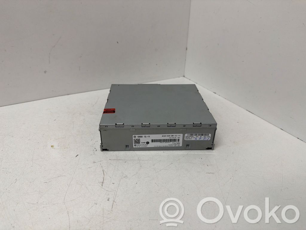 Volkswagen Touareg II Radio/CD/DVD/GPS-pääyksikkö 