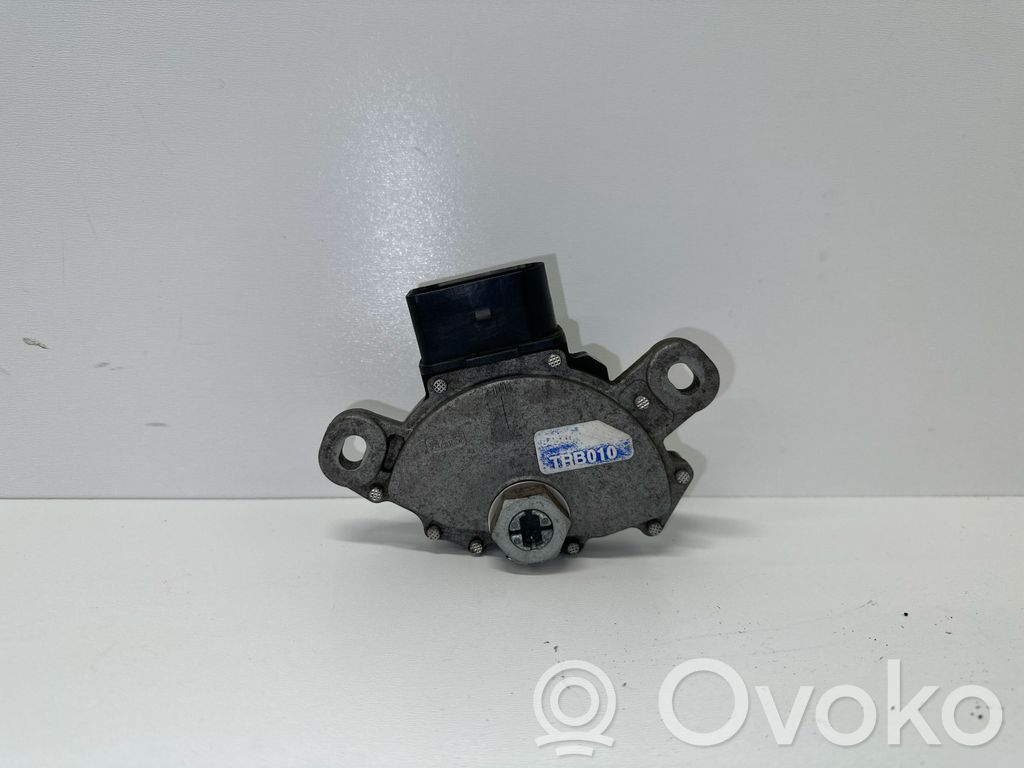 Volkswagen Touareg II Gear shift selector indicator 