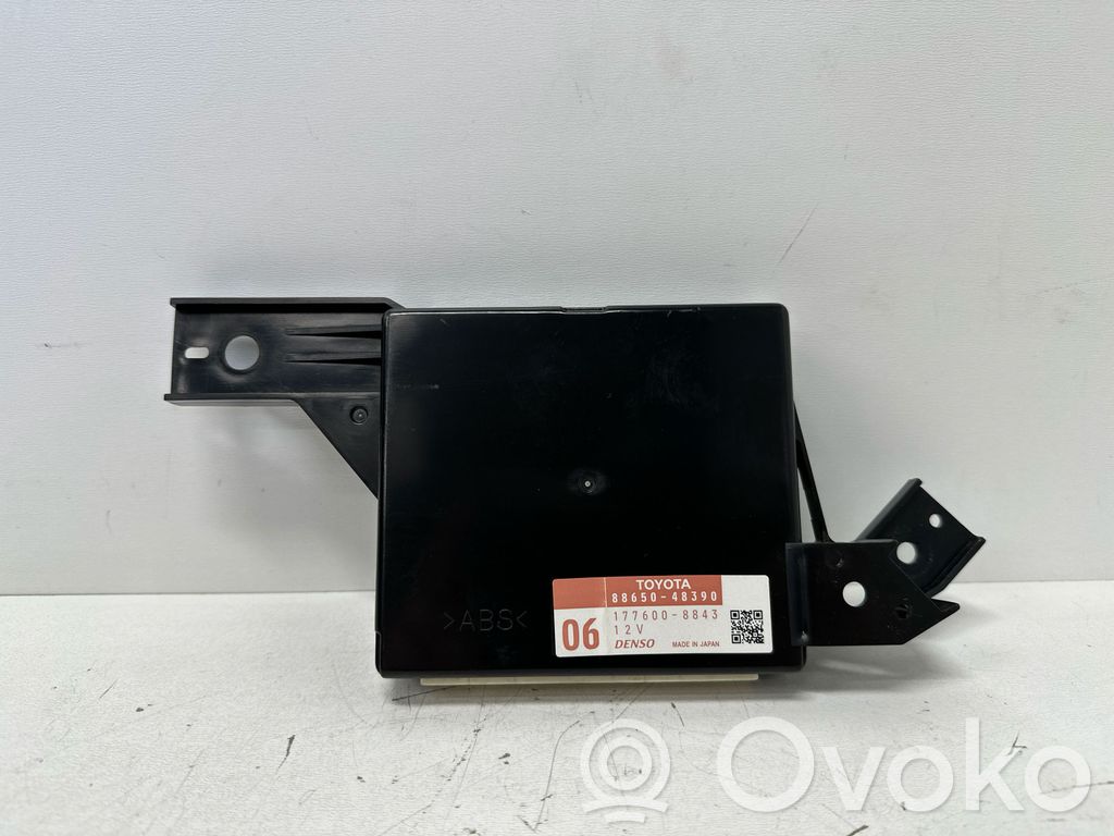 Lexus RX 450H Autres unités de commande / modules 