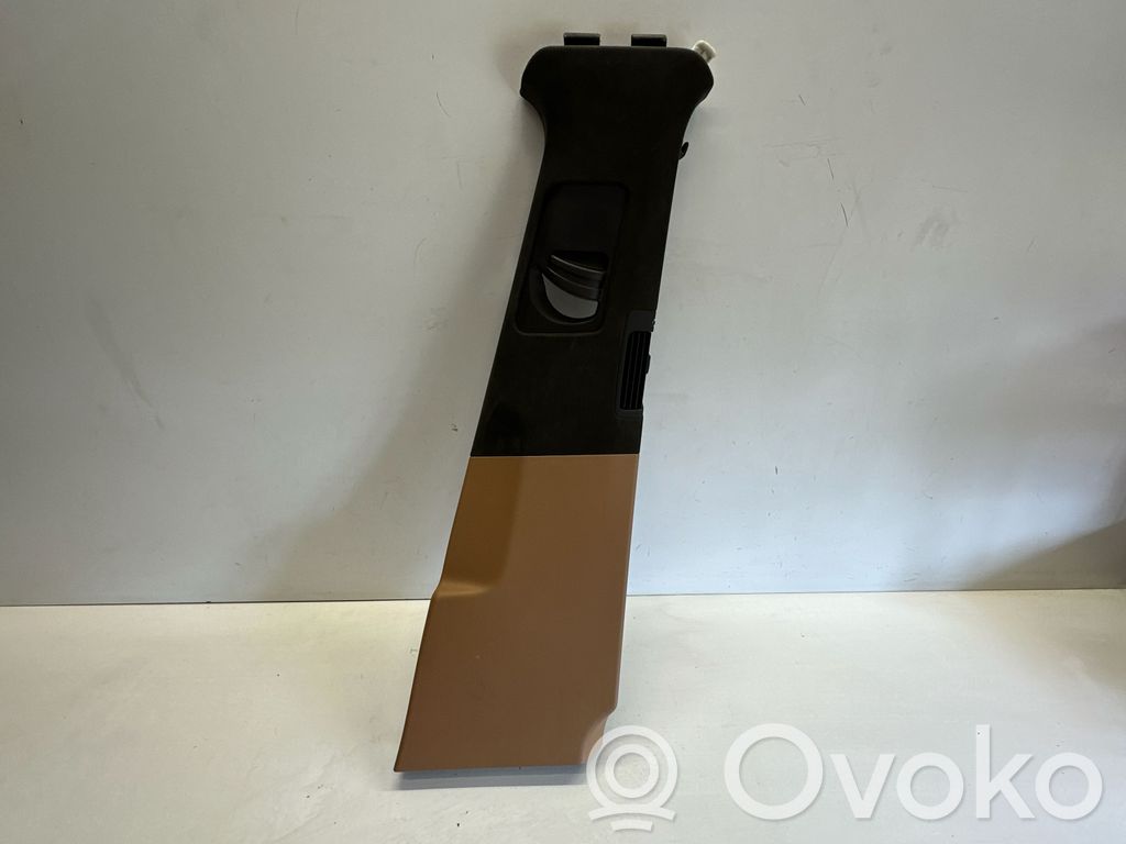 Osłona dolna słupka / B   7P5867240CE,7P5867240CE0ZM,7P5867240