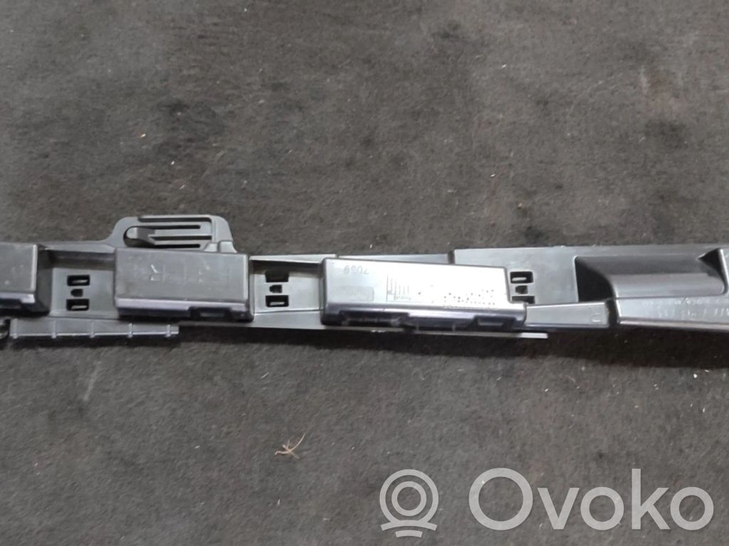 BMW 3 GT F34 Ślizg listwy progowej 