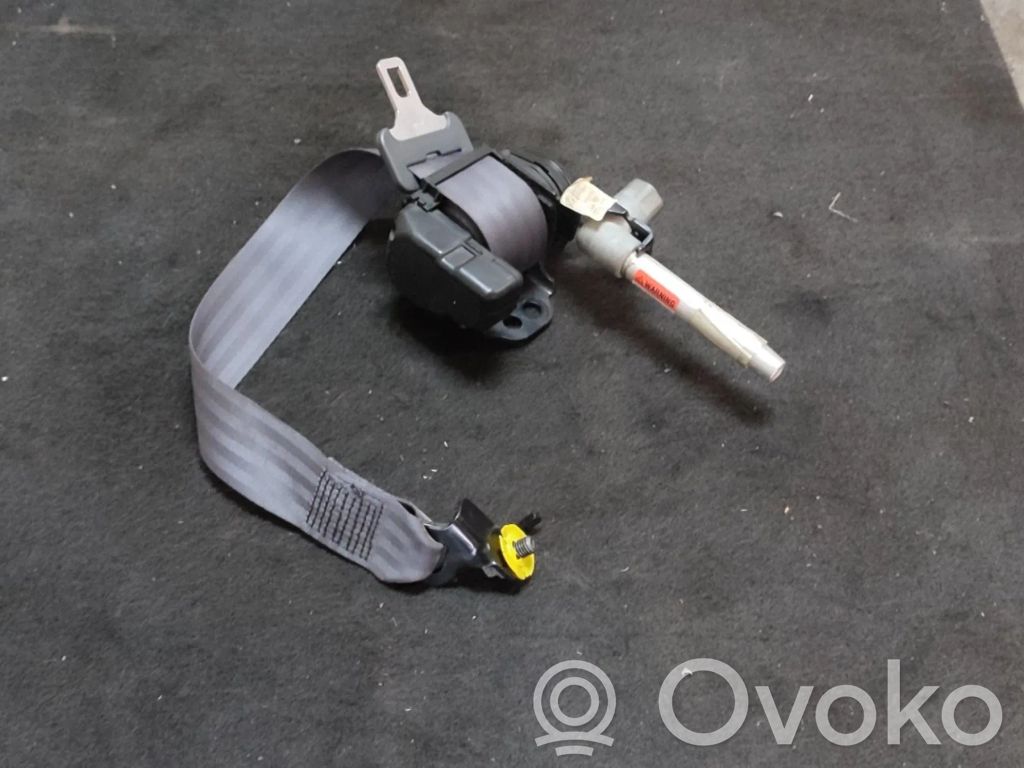 Volvo S60 Cinturón trasero 