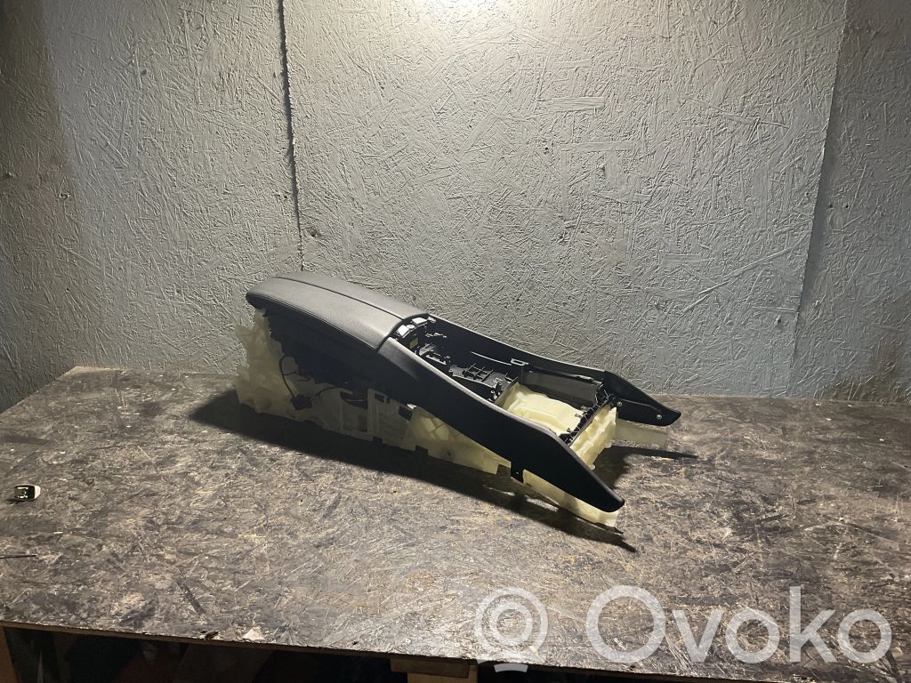 BMW 5 GT F07 Tunel środkowy 