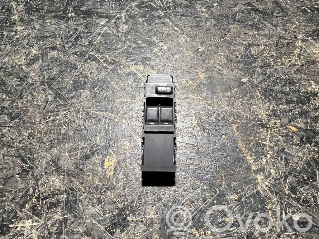 Electric window control switch   04602784AA