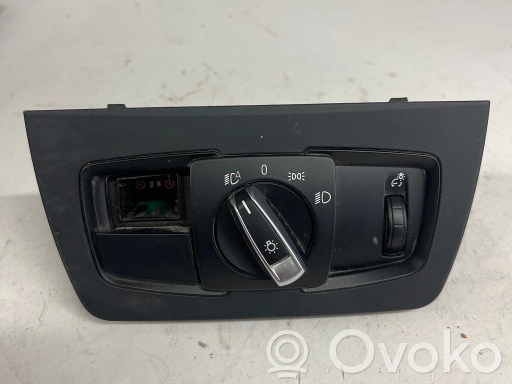 BMW i3 Light switch 