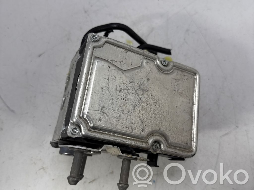 Porsche Macan (95B) ABS Pump 