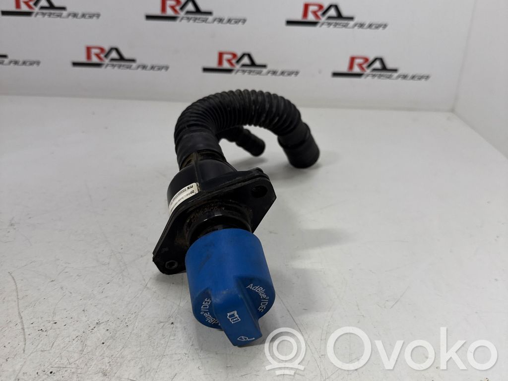 Audi A4 S4 B9 AdBlue syöttöputki 