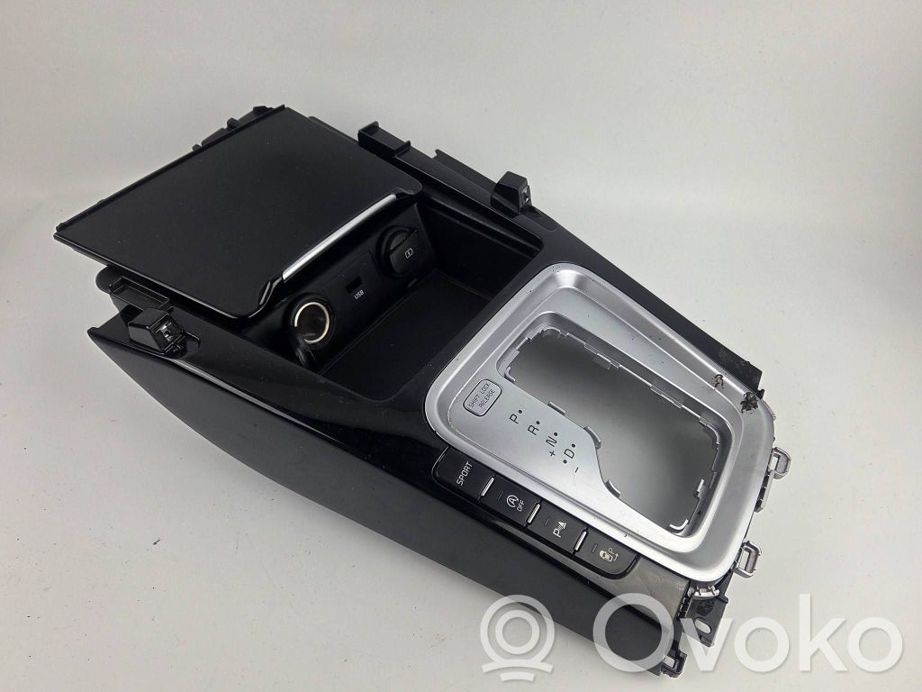 KIA Ceed Unidad de control de la consola central 