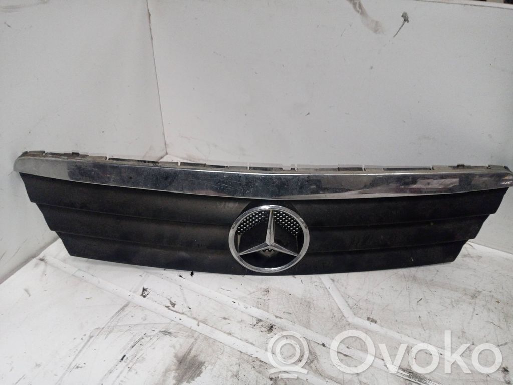 Mercedes-Benz A W168 Front grill 