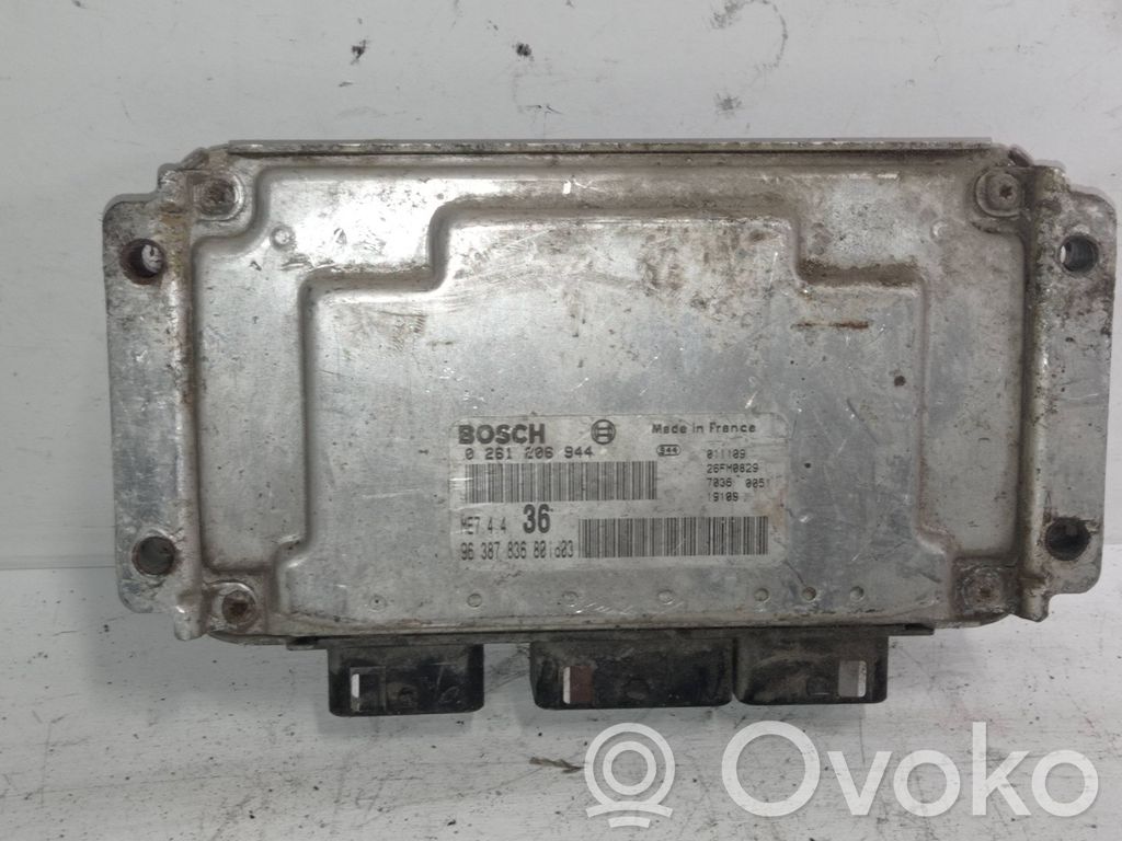 Citroen Berlingo Engine control unit/module 