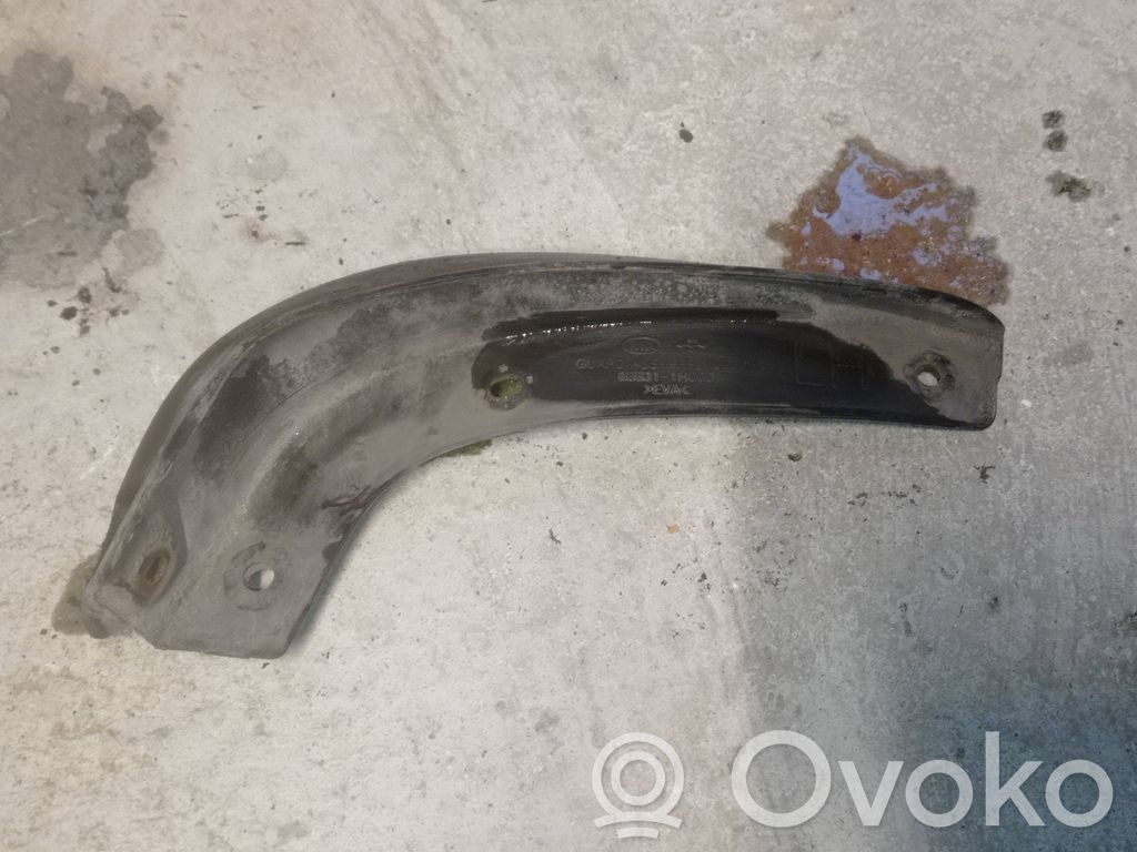 KIA Ceed Eturoiskeläppä 