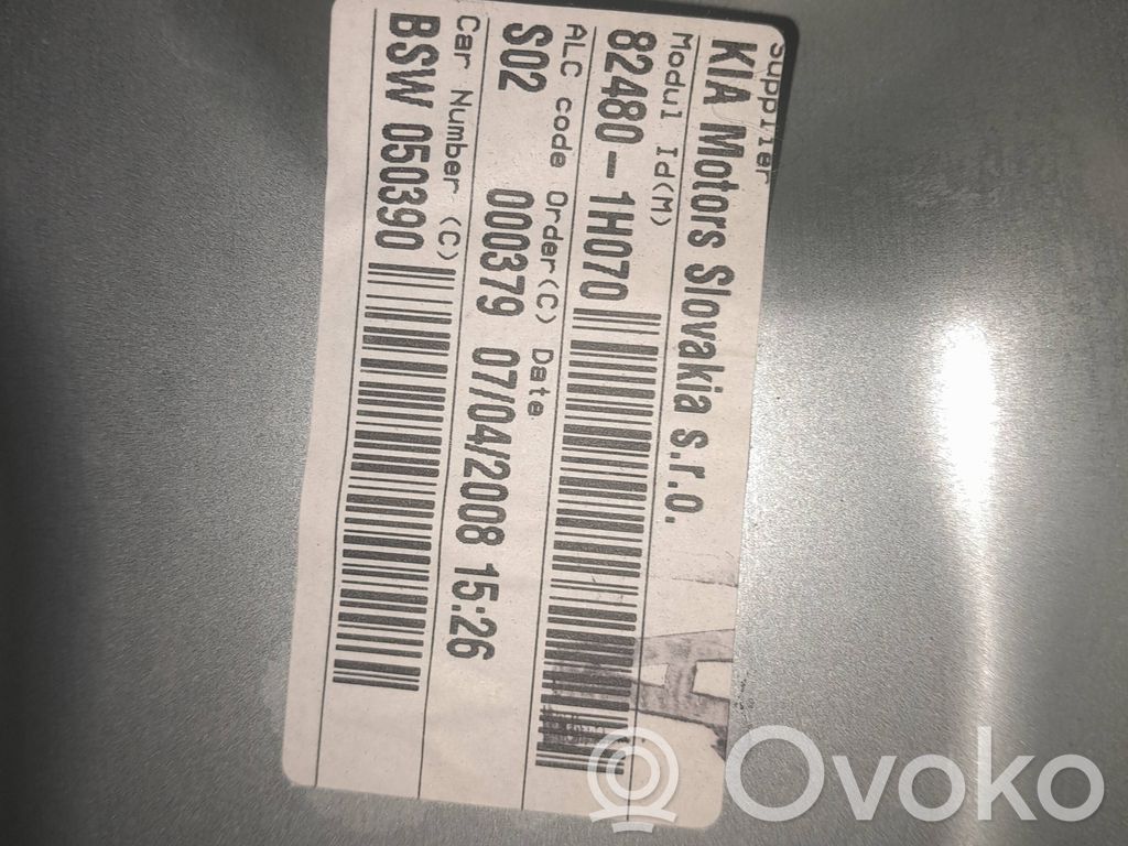 Mechanizm podnoszenia szyby przedniej bez silnika   824801H070,000379,050390