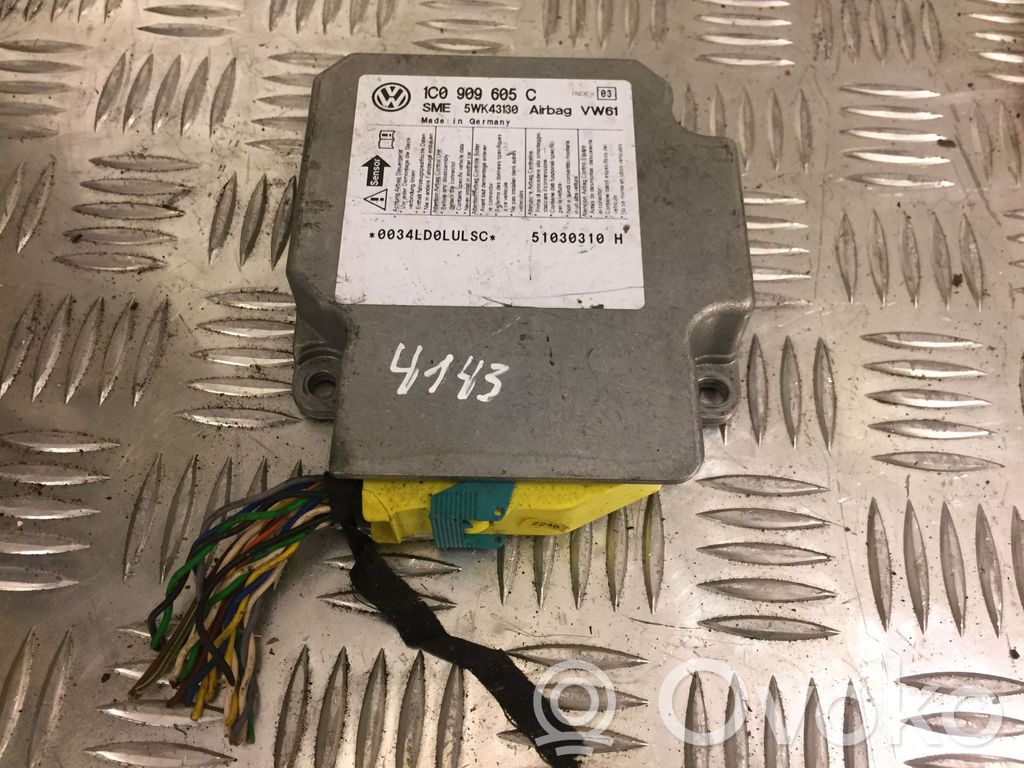 Sterownik / Moduł Airbag   1C0909605C,4143