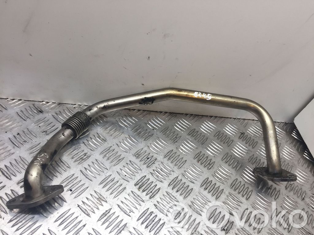 Volkswagen PASSAT B6 EGR valve line/pipe/hose 